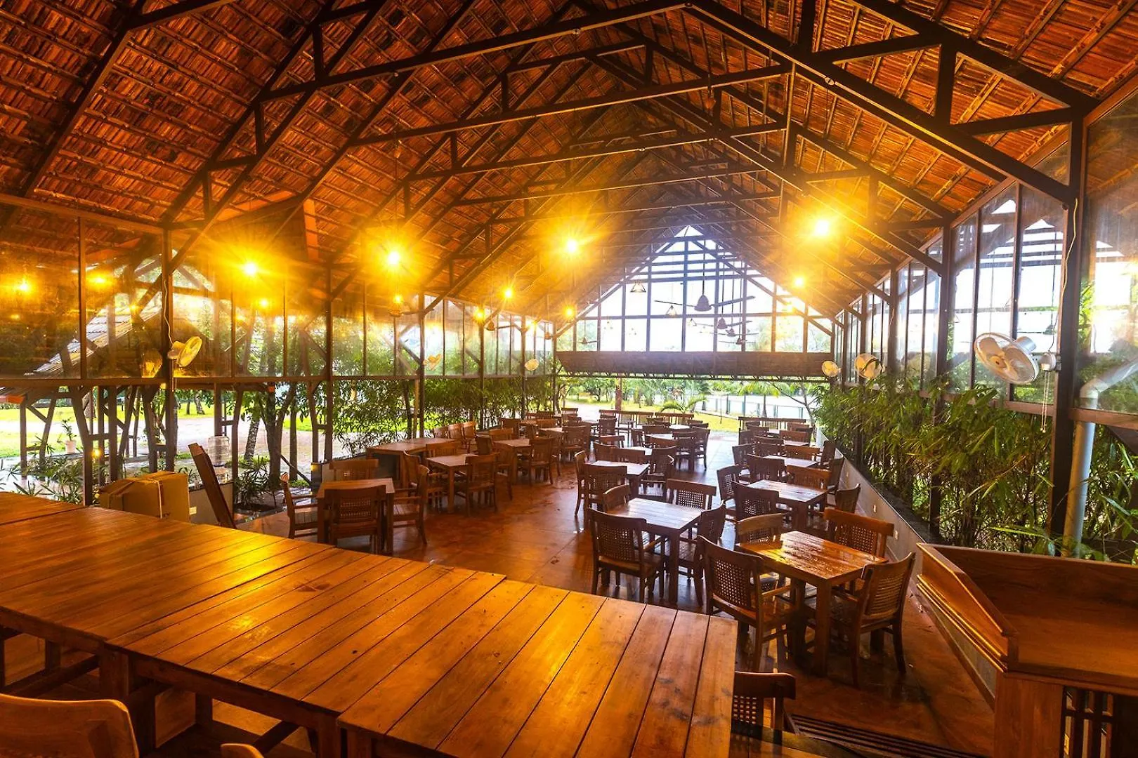 Sandalmist Resort And Spa Kasaragod