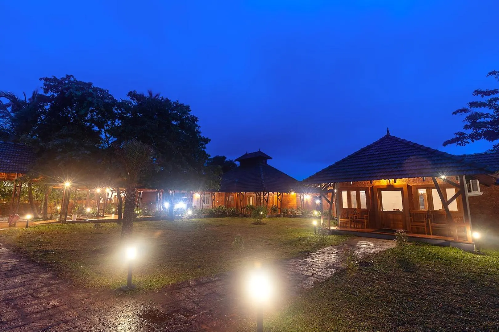 Sandalmist Resort And Spa Kasaragod India