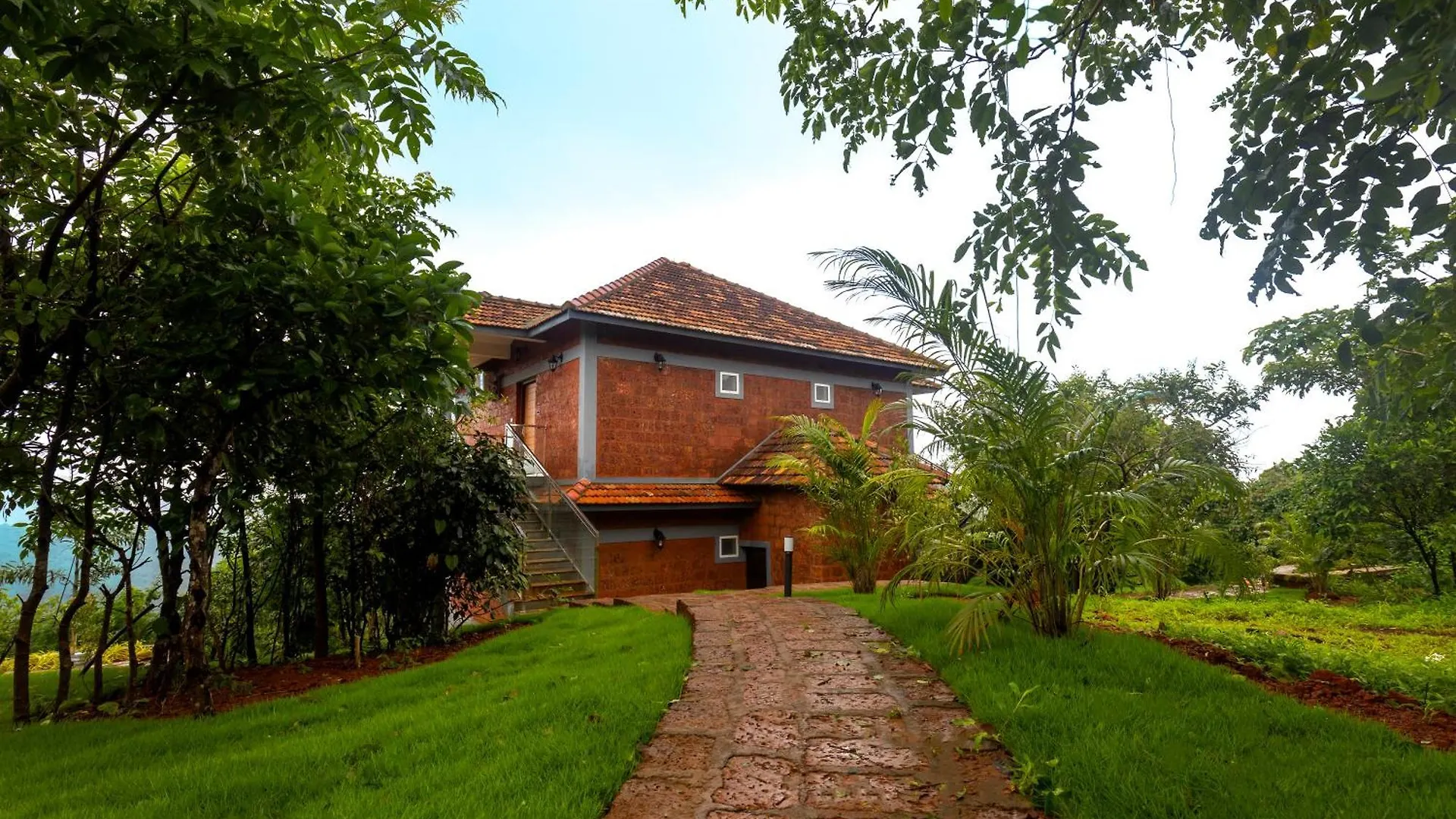 Sandalmist Resort And Spa Kasaragod